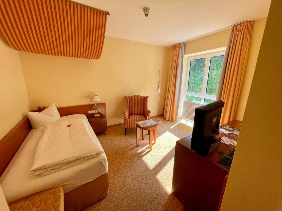 Hotel Burgblick Hochburg-Ach Extérieur photo