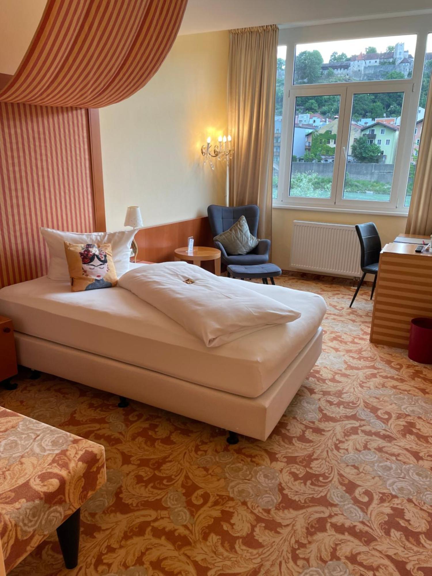 Hotel Burgblick Hochburg-Ach Extérieur photo